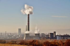 30 �vig ezeken a szennyezett telep�l�seken �lt�l? Most 2 �vvel kor�bban nyugd�jazhatnak. Juhuuu!