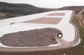 Feljelent�st tesznek a civilek, akik szerint rosszul haszn�lj�k az �j Kolozs megyei hullad�klerakatot