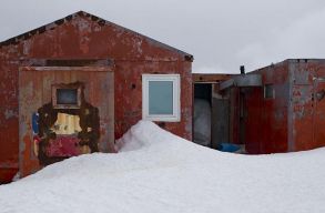 F�ldreng�s volt Antarktiszon- kitelep�tik az �rintetteket