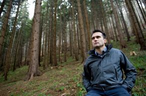 Egy l�p�ssel k�zelebb ahhoz, hogy elk�sz�lj�n a Brassovia Nat�rpark