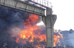 Megb�rs�golt�k a l�gk�rt „v�letlenszer�en szennyez�” hullad�k-�jrahasznos�t�t