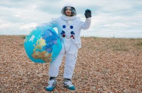 Kevesebb mint 8 h�nap alatt fel�lt�k a F�ld �ves er�forr�sait