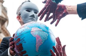 Tavaly t�bb mint 200 k�rnyezetv�d� aktivist�t gyilkoltak meg vil�gszerte