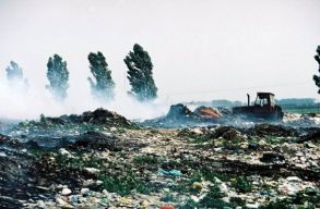 Az EB a rosszul kezelt szem�tprobl�ma miatt b�r�s�g el� cit�lja Rom�ni�t